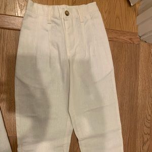 Kelly’s kids white linen pants